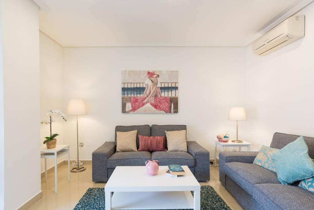 Tgh We The Sea Apartament